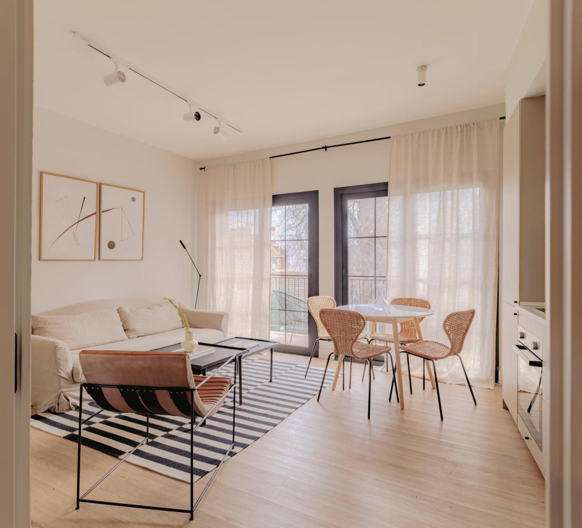 Casa Humera Apartamentos De Diseno En Pozuelo 포주엘로데알라르콘 외부 사진